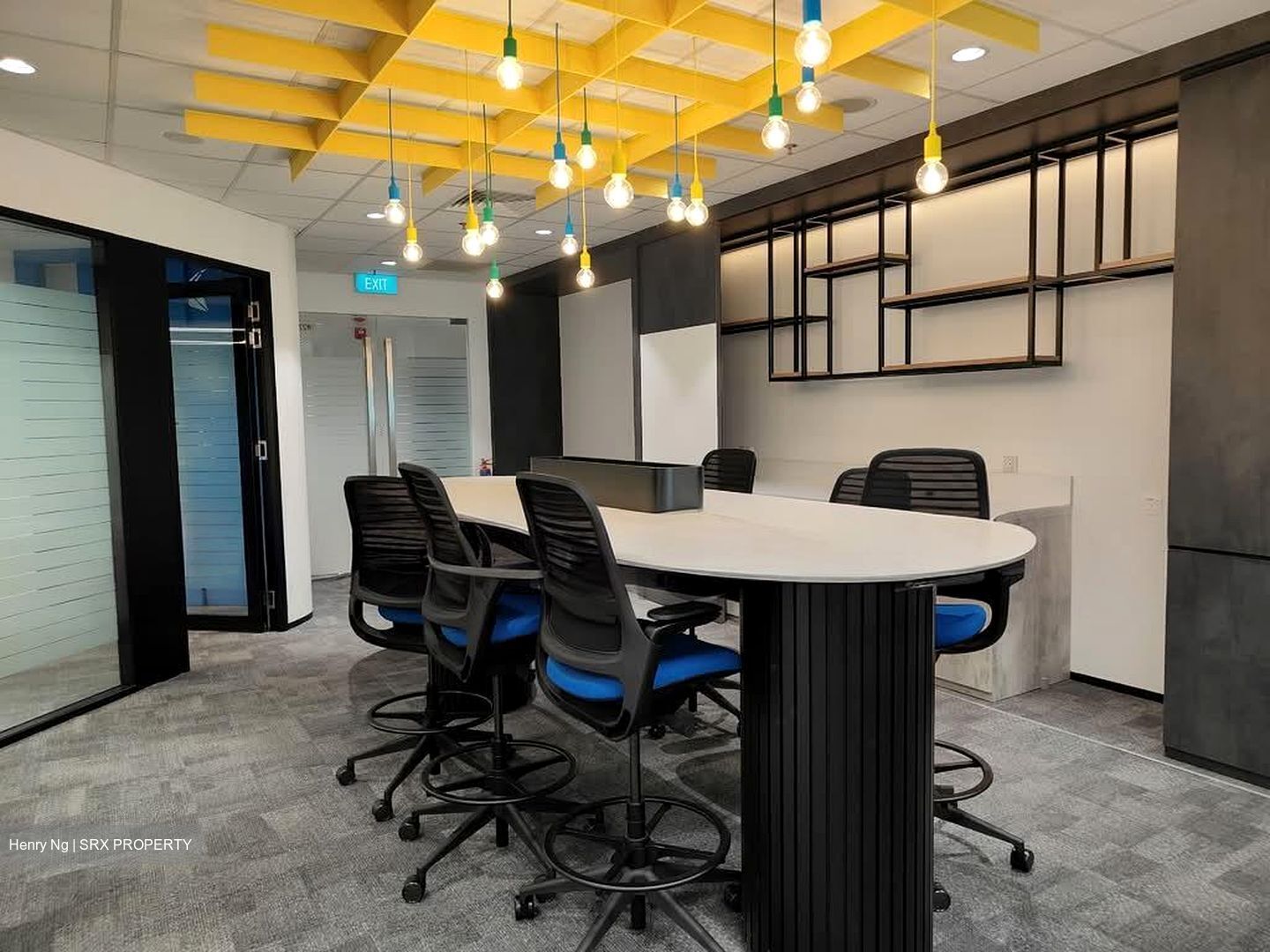 Oue Downtown (D1), Office #537660191